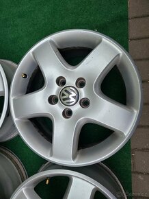 ALU disky kola VW T5 T6 7J R17 5x120 ET55 7H0 - 5