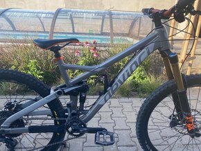 Prodám enduro kolo Devinci Django 27,5 S C - 5