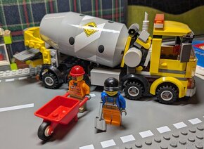 LEGO CITY 60018 míchačka na beton - 5