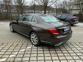 Mercedes Benz E350d 4x4, rv. 12/2017, 38.114km , plná výbava - 5