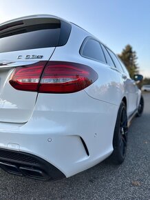 Mercedes c63s amg - 5