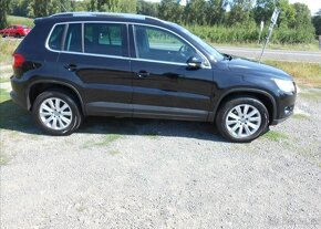 Volkswagen Tiguan 2,0 103 kW 4x4 Historie KLIMA nafta - 5