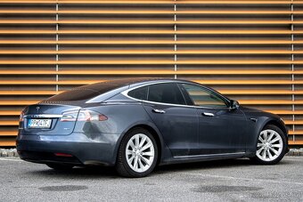 Tesla model S 386kw - 5