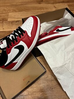 Jordan 1 Low OG Chicago - 5