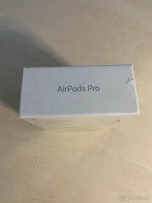 Nové Apple AirPods Pro 2 - 5