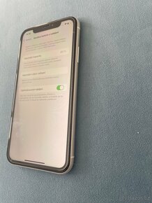 iPhone XR, 64 GB, včetně nabíječky - 5