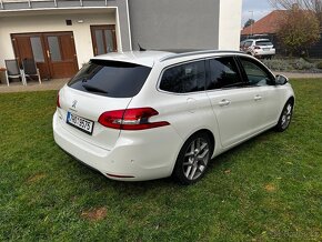 Peugeot 308 SW Allure 1.2i 96Kw naj 120Tkm - 5