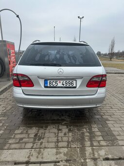 Mercedes Benz E W211 320 CDI - 5