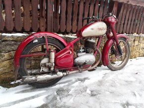 Jawa 250 pérák - 5