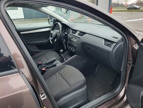 Škoda octavia 3 combi  1.2 TSI ,serviska - 5