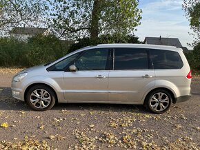 FORD GALAXY 7 MÍST 2,0 TDCI 120 KW TITANIUM r.2014 - 5