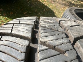 Zimní 205/55R17 Barum Polaris 5 DOT 40/20 - 5