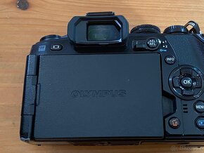 Olympus OM-D E-M1 Mark II - 5