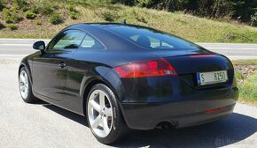 Audi TT 2.0TFSI 147 KW najeto pouze 96000km 1 maj serv kniha - 5