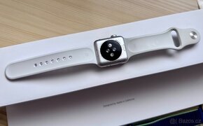 Apple Watch Series 3 38mm stříbrné GPS,pěkné,příslušenství. - 5