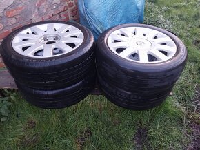 17`` Alu kola NISSAN 5x114,3 letní 215/50 R17 sada - 5