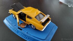 Autíčko Gama Mini #0995, Ford Taunus Coupé, 1:43 - 5