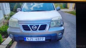 2x  Nissan  X -trail na ND - 5