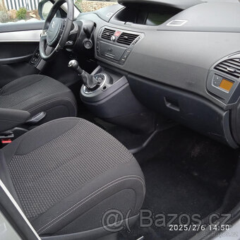 Citroen C4 Picasso 1.6i 88KW - 5