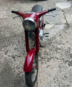 Jawa 250 - 5