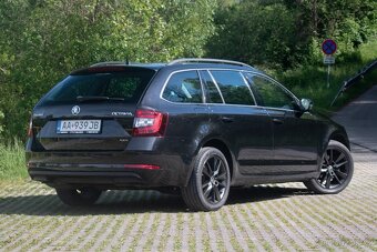 Škoda Octavia Combi 2.0 TDI Style DSG 4x4 - 5