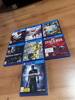 PlayStation 4 Slim (1TB) + 7 her - 5