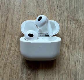 Apple Airpods 3. generace - 5