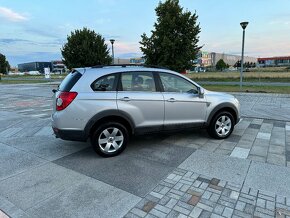 Chevrolet Captiva-2.0d 110kW -4X4- 2007 - 233.245km - 7míst - 5