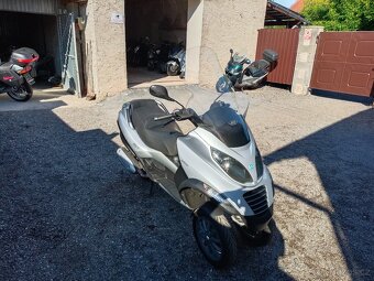 Piaggio mp3 250 LT CZ doklady v ceně - 5