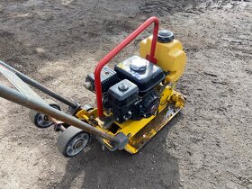 Vibrační deska značky Wacker Neuson 1340AW, 76 kg - 5