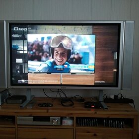 Prodám 50" plazmový monitor Panasonic TH 50PH10ES + DVB-T2 b - 5