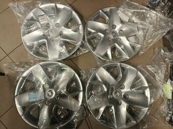 poklice Renault Surround 16" - 5