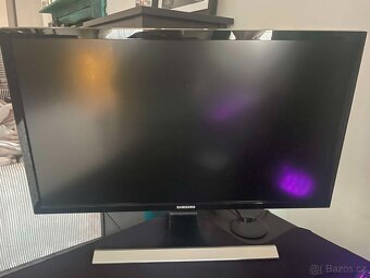 UHD Monitor Samsung 28" - 5