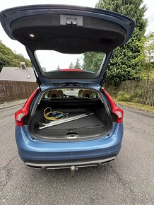 Volvo V60 2,4 D6 AWD Plug-in Hybrid - 5