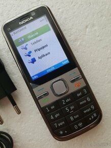 Nokia C5-00 české menu - 5