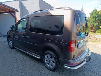 Vw Caddy 1,6 TDI 2011 - 5