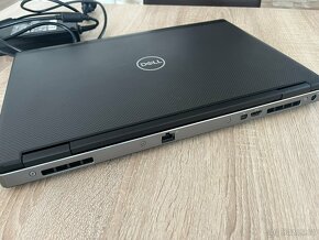 DELL Precision 7530,Intel Xeon E-2176M 2,7GHz, 64GB RAM - 5