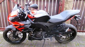 Aprilia Tuono 125 ABS - 5