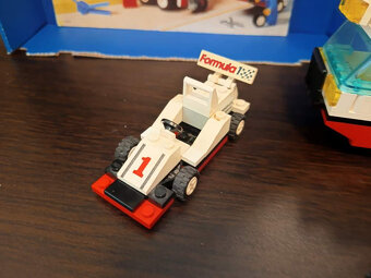 LEGO Town 6484 F1 Hauler - 5