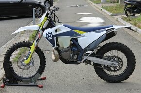 Husqvarna TE 250 2T 2021 s RZ - 5