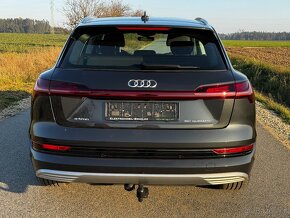 Audi e-tron,  SUV 50, 71kWh, Bussines Plus, s DPH 799.000,- - 5