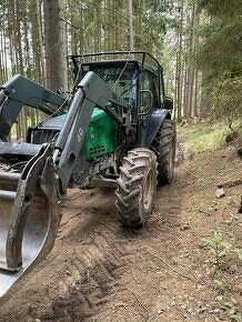 Lesní kolový traktor Valtra 6550 Hitech UKT - 5