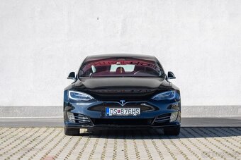 Tesla Model S 75D - 5