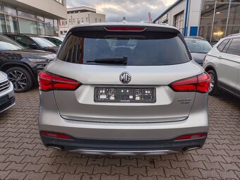 MG EHS PHEV Luxury 1.5 190kW AUT. 78tkm Panorama Virtual - 5