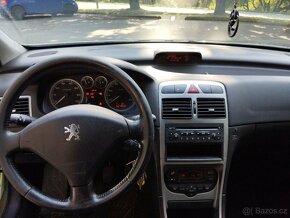 Peugeot 307 1.6  r.v.2001 - 5