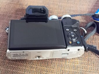 Olympus OM-D M10 II - 5