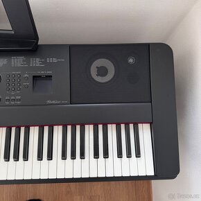 YAMAHA Portable Grand DGX-660 - 5