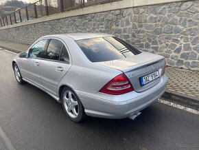 Mercedes Benz C32 AMG V6 Kompressor 3,2 L 260 kW - 5