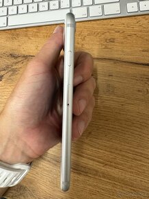 Repasovaný iPhone 7 32GB stříbrná - 5