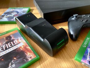 Xbox one x ovladac battery pack nabijeci stanice hry - 5